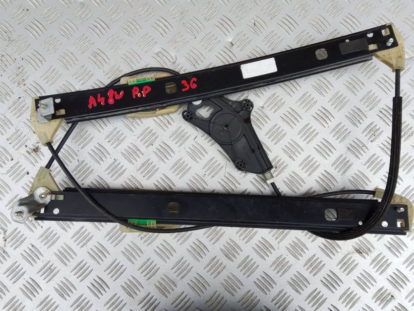 AUDI A4 B9 8W PODNOŚNIK MECHANIZM SZYBY PRAWY PRZÓD