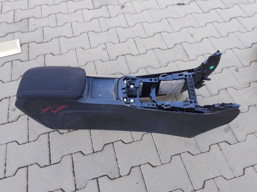 PEUGEOT 308 T9 II 1.6 HDI TUNEL ŚRODKOWY PODŁOKIETNIK