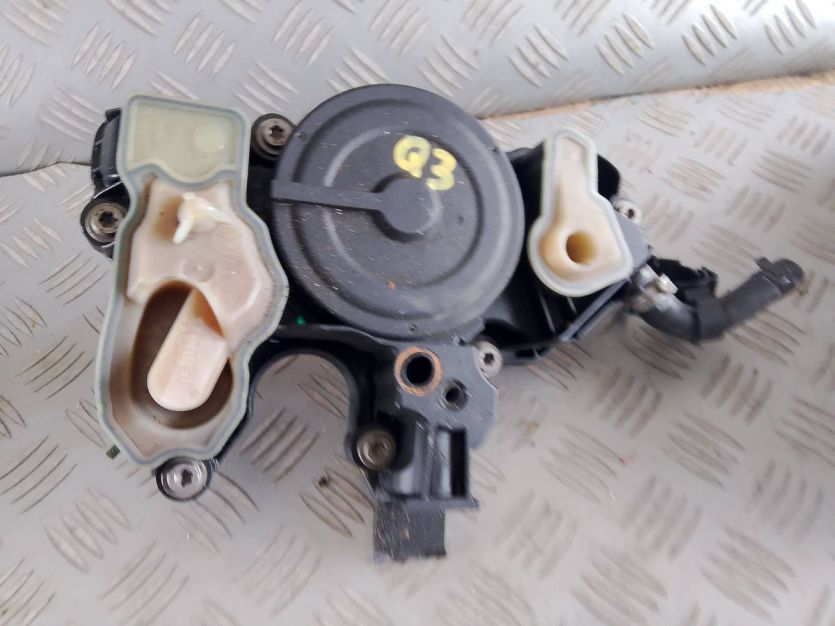 AUDI Q3 2.0TFSI ODMA SEPERATOR OLEJU 06K103495AA