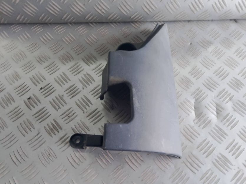 RENAULT KANGOO III 2016 LISTWA LAMPY PRAWY TYŁ 20000360
