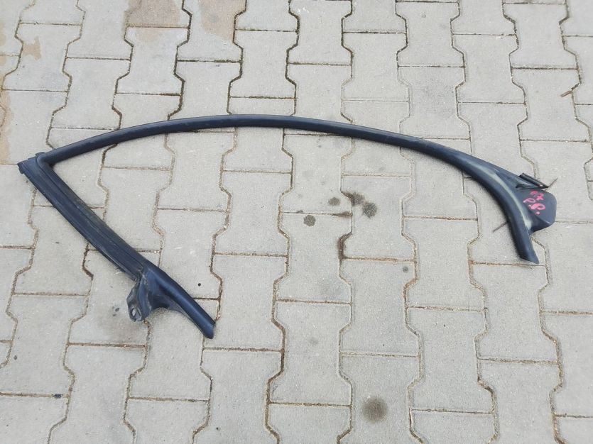 AUDI A7 C7 2015 LIFT 3.0 USZCZELKA DRZWI PRAWY PRZÓD 4G8845354