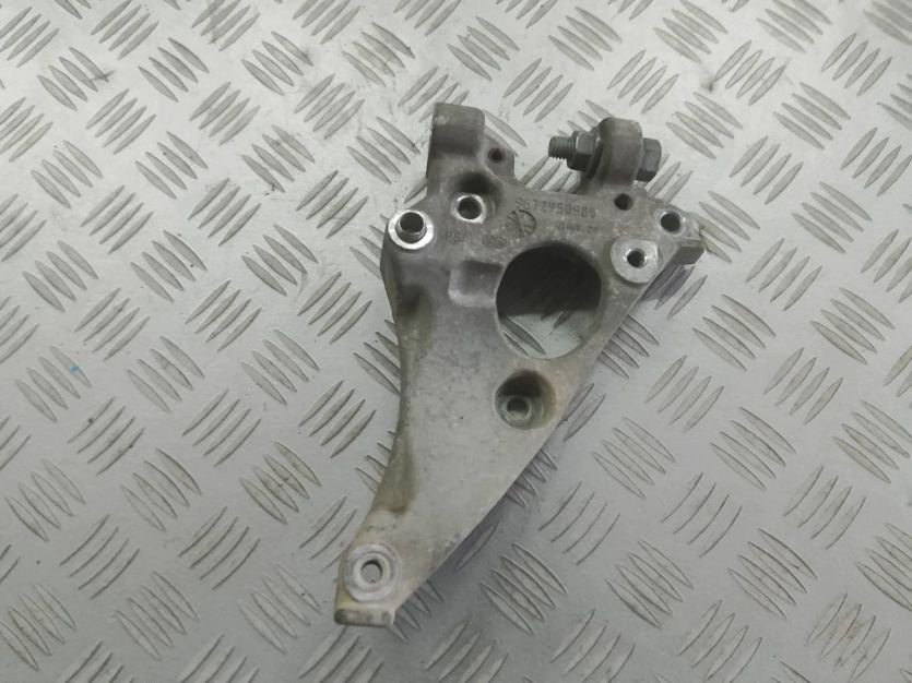 PEUGEOT PARTNER 2017 III LIFT MOCOWANIE ŁAPA 9672950980