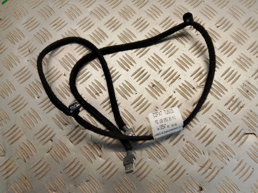 PEUGEOT PARTNER 2017 III LIFT WIĄZKA KABEL GNIAZDA USB 9810554780