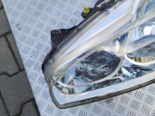 PEUGEO 208 I LAMPA LEWY PRZÓD LEWA PRZEDNIA 9802221880