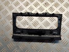 VW GOLF VI 6 TDI 2012 5D RAMKA DEKOR KONSOLI 5K0858069P