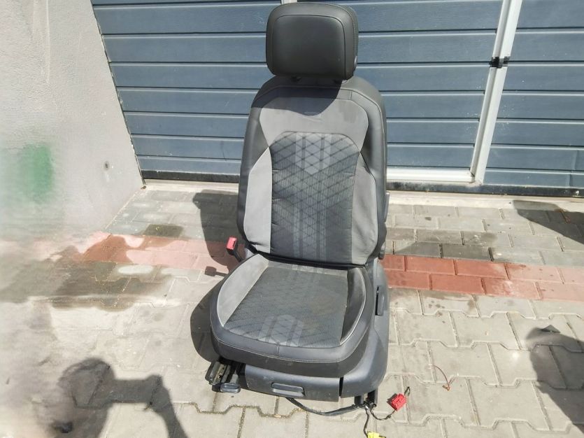 VW TIGUAN II 2023 ALLSPACE FOTEL LEWY KIEROWCY LEWY PRZÓD