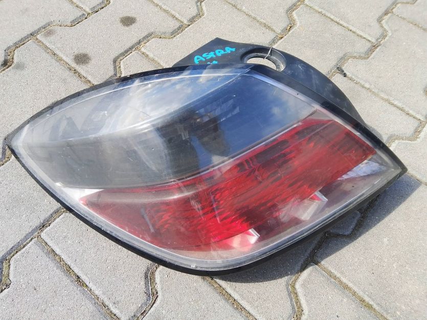 OPEL ASTRA H GTC 2006 LAMPA LEWY TYŁ LEWA TYLNA 342691834