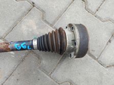 VW GOLF VI 6 1.6 TDI 2012 PÓŁOŚ LEWA LEWY PRZÓD KRÓTKA