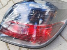 OPEL ASTRA H GTC 2006 LAMPA PRAWY TYL PRAWA TYLNA