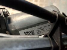RENAULT KANGOO III 2016 PODNOŚNIK SZYBY PRAWY PRZÓD 128001182-B