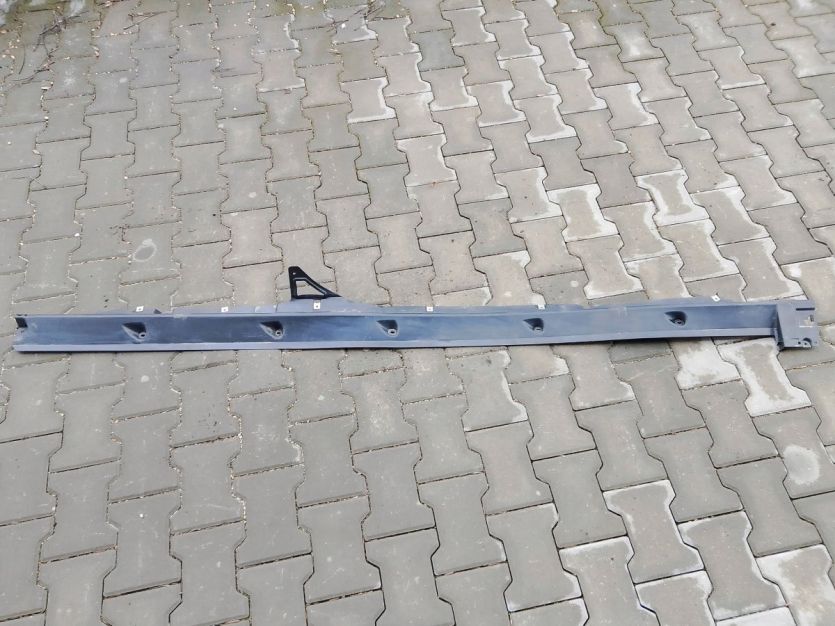 AUDI Q7 LISTWA PROGOWA PRÓG LEWY 4M0825211