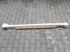 AUDI A4 B7 LISTWA PROGOWA PRÓG PRAWA 8E0853860