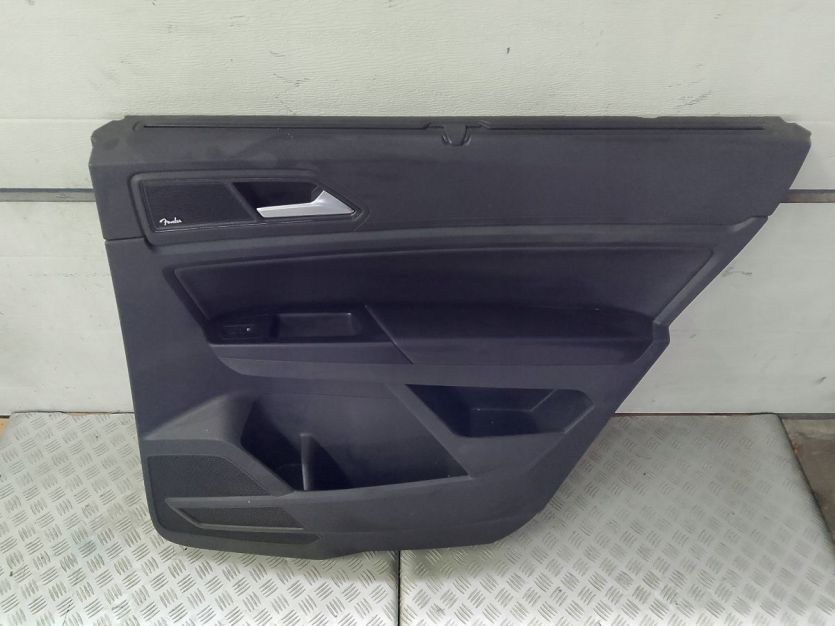 VW ATLAS CROSS 3.6 V6 TAPICERKA BOCZEK DRZWI PRAWY TYŁ ROLETA 3CM867212F