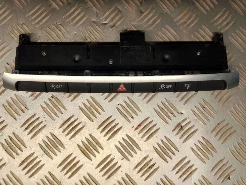 AUDI A3 8V PANEL PRZEŁĄCZNIKÓW 8V0925301