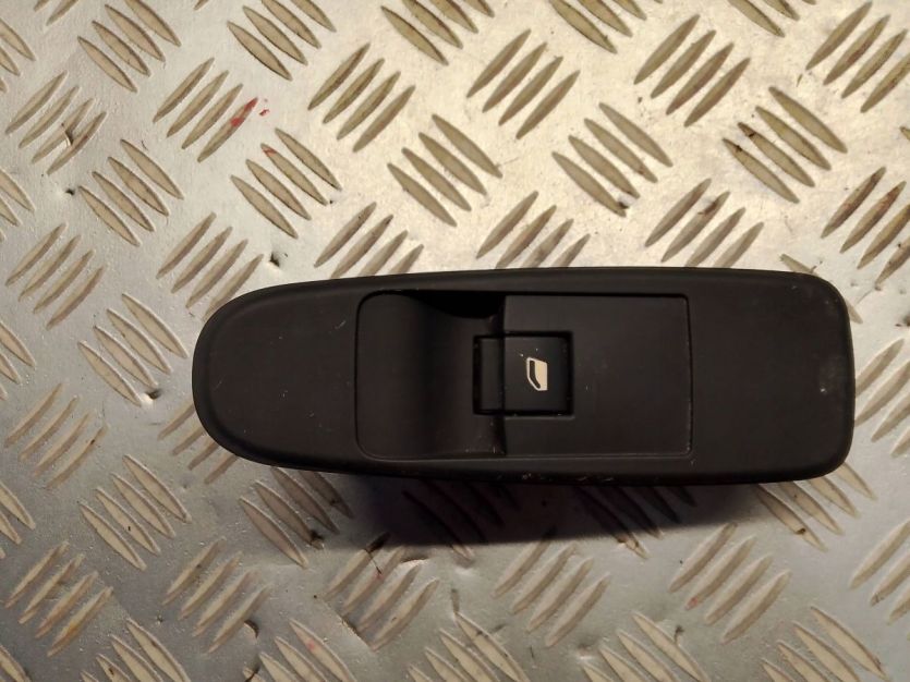 CITROEN C4 I PICASOO PRZEŁĄCZNIK PANEL SZYB PRAWY PRZÓD 96639377ZD