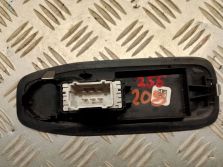 PEUGEOT 208 PRZEŁĄCZNIK SZYB PRAWY PRZÓD 96751118ZD