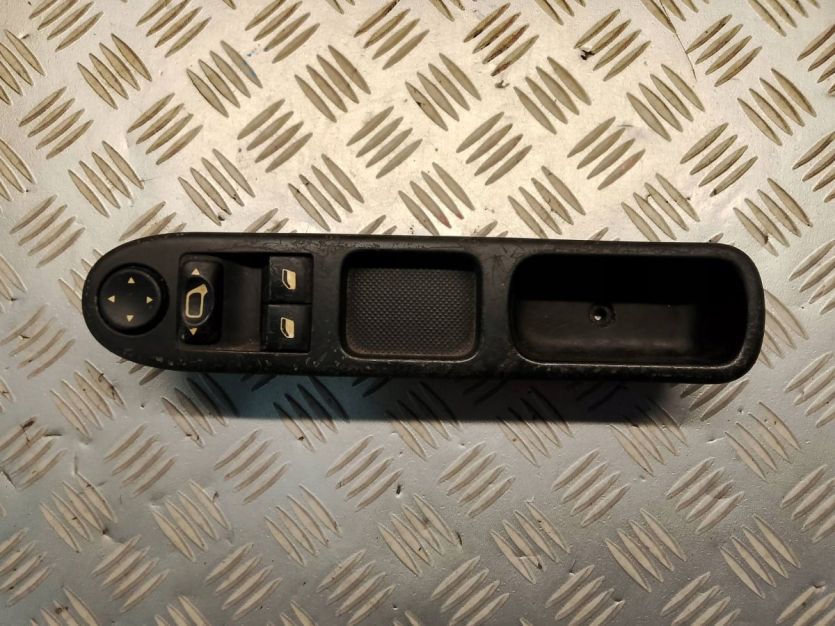 PEUGEOT 307 PRZEŁĄCZNIK SZYB LUSTEREK LEWY PRZÓD 96351622XT