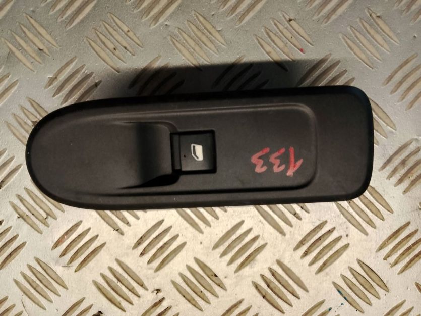 CITROEN C3 II PRZEŁĄCZNIK PANEL SZYB PRAWY PRZÓD 96637534XT