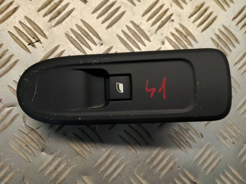 PEUGEOT 508 PRZEŁĄCZNIK PANEL SZYB PRAWY PRZÓD