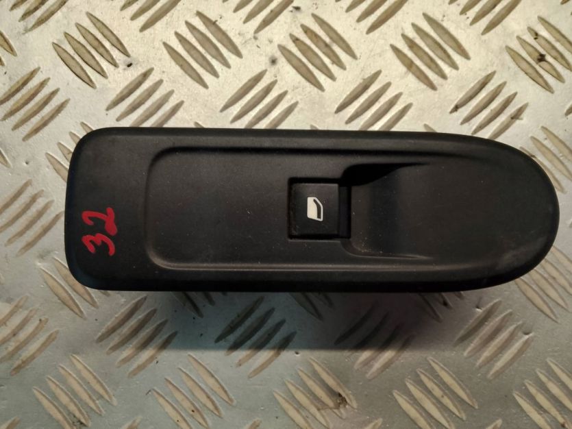 CITROEN C3 II PRZEŁĄCZNIK SZYB PANEL PRAWY PRZÓD 96637534XT