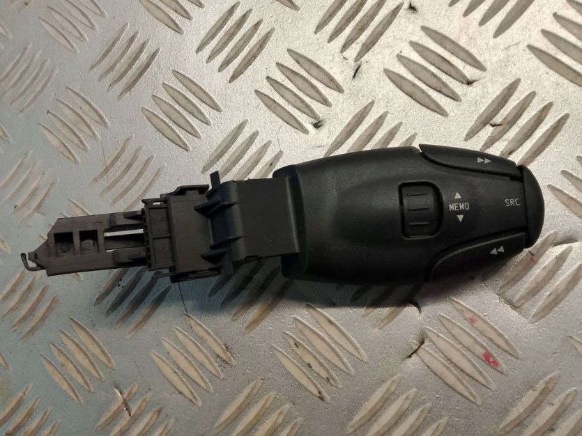 CITROEN C3 II DS3 PRZEŁĄCZNIK ZESPOLONY STEROWANIE RADIEM 96637240XT