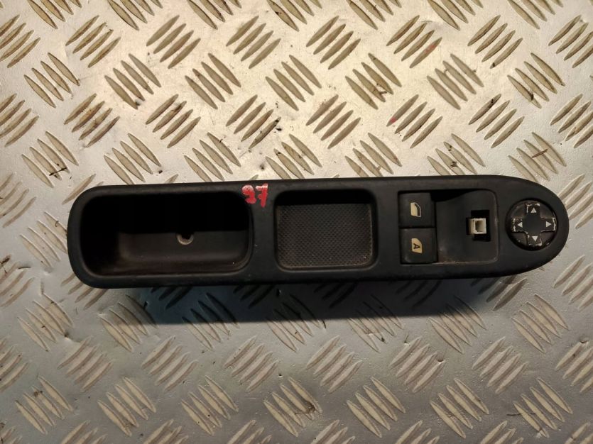 PEUGEOT 207 PRZEŁĄCZNIK SZYB PANEL LEWY PRZÓD PRZEDNI E29861