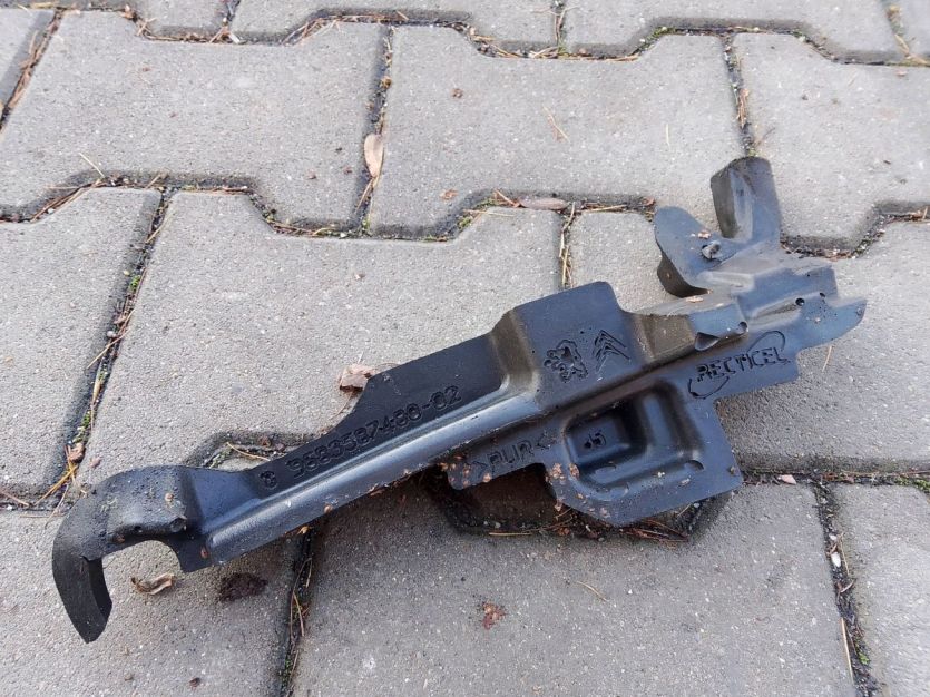 CITROEN DS3 1.6 HDI PIANKA WYGŁUSZENIE PODSZYBIA LEWA 9683587480