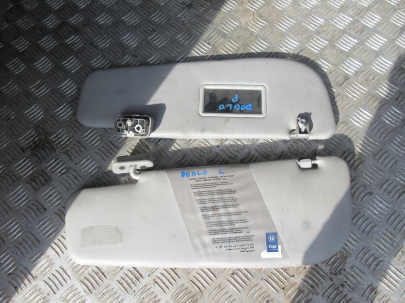 FIAT DOBLO II 2011 R. OSŁONA PRZECIWSŁONECZNA