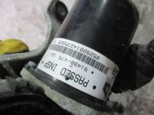 MASERATI GHIBLI 3.0 d MECHANIZM WYCIERACZEK 670007561