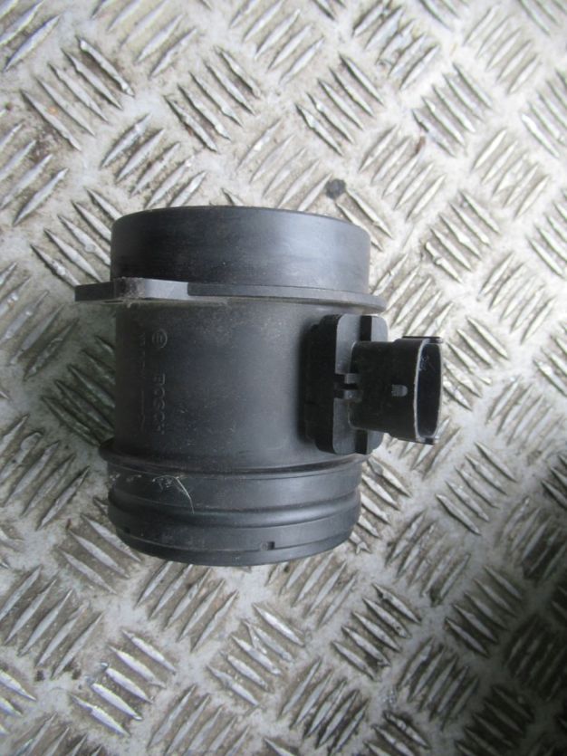 MASERATI GHIBLI 3.0 d PRZEPŁYWOMIERZ 670005091