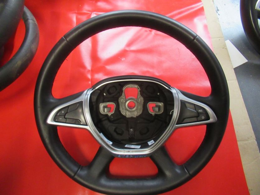 DACIA DOKKER LIFT LODGY KIEROWNICA