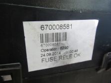 MASERATI GHIBLI 3.0 d SKRZYNKA BEZPIECNIKÓW 670008581