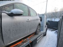 PEUGEOT 208 5d DRZWI LEWY PRZÓD EZRC