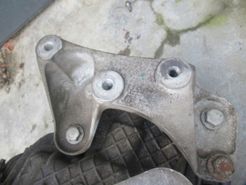 OPEL ASTRA K LIFT V 19-22 1.2 ŁAPA SKRZYNI BIEGÓW