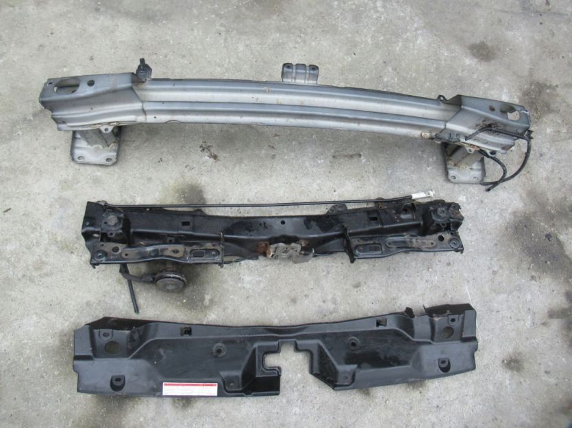 SUZUKI SX4 S-CROSS 1.0 K10C LIFT 2019 R. PAS PRZÓD BELKA