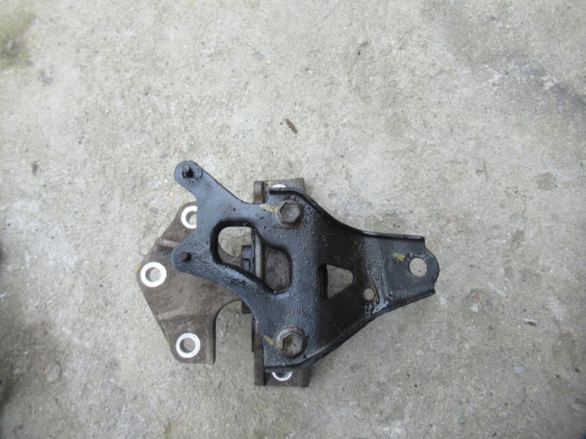 SUZUKI SX4 S-CROSS 1.0 K10C LIFT 2019 ŁAPA SKRZYNI BIEGÓW