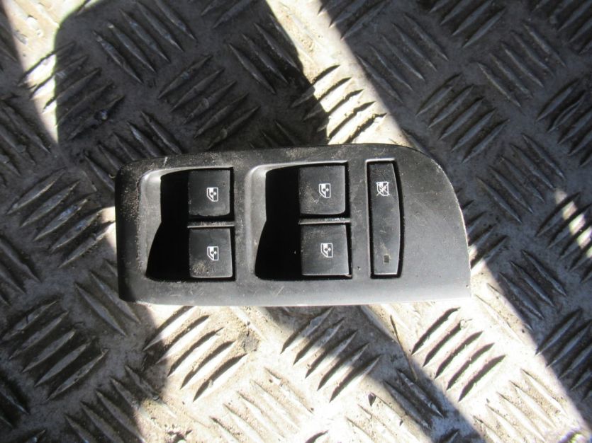 OPEL ZAFIRA C LIFT 2017 R. PRZEŁĄCZNIK SZYB LEWY 13408458