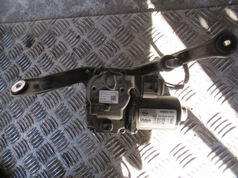 OPEL ZAFIRA C LIFT 2017 R. MECHANIZM SILNICZEK WYCIERACZEK W000027365