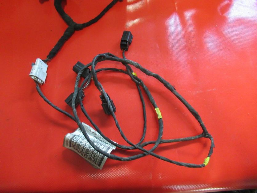 MASERATI GHIBLI WIĄZKA PDC PARKOWANIA 06700044620