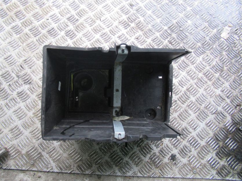 FORD TRANSIT CONNECT MK2 LIFT 2022 R. OBUDOWA AKUMULATORA AM51-10723-AF