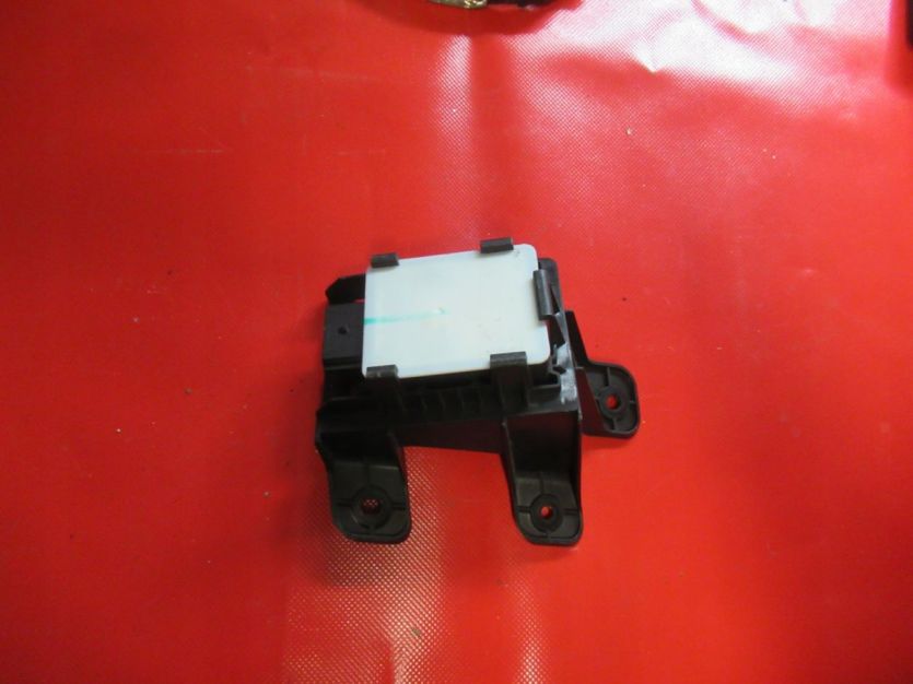 MG3 MG 3 1.5 HYBRID 2024 R. RADAR CZUJNIK MARTWEGO POLA 11789722