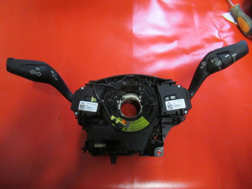 FORD CONNECT MK2 LIFT 2022 R. PRZEŁĄCZNIKI POD KIEROWNICE KT1T3F944AB