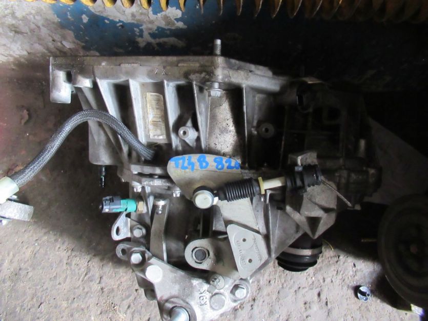 DUSTER LIFT 1.2 TCE SKRZYNIA BIEGÓW 2WD TL4B082