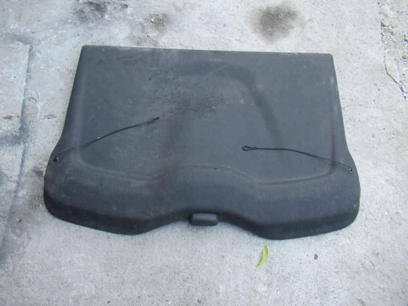 VOLVO V40 II lift R DESING R-DESING PÓŁKA BAGAZNIKA