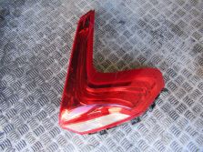 VOLVO V40 II lift R-DESING LAMPA PRAWY TYŁ 31395845 EUROPA