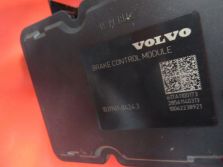 VOLVO V40 II lift R-DESING POMPA ABS P31423315 EUROPA