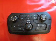 JEEP RENEGADE LIFT 2.0 M-JET PANEL PRZEŁACZNIK KLIMATYZACJI 07356941370