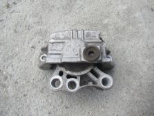 JEEP RENEGADE LIFT 2.0 M-JET PODUSZKA SILNIKA 00520683260