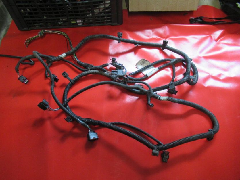 JEEP RENEGADE LIFT 2019 WIAZKA ZDERZAKA TYŁ 00519999670