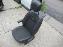 DACIA LODGY DOKKER STEPWAY FOTEL LEWY PRZÓD FOTELE WYSYŁK A